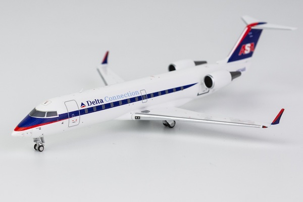 Canadair CRJ200ER Delta Connection Operated by Atlantic Southeast Airlines N824AS 52039