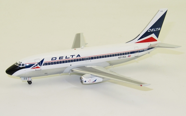 B737-200 (Delta) N315DL Polished With Stand B-732-DL-0519P