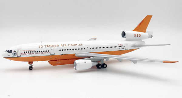 Douglas DC10-30 10 Tanker Air Carrier N612AX With Stand IFDC10AT0320