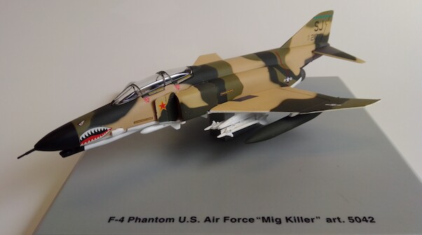 McDonnell Douglas F-4E Phantom USAF 4TFW 67-0210/SJ Seymour Johnson 5042