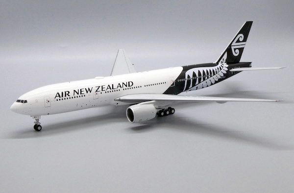 Boeing 777-200ER Air New Zealand ZK-OKG  XX20031
