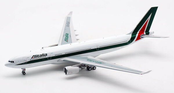 Airbus A330-200 Alitalia EI-EJI IF332AZA0519