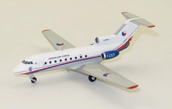 Yakovlev Yak40 Czech Air Force, 241 DLt 241st Transport Sqd 559898