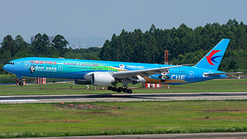 Boeing 777-300ER China Eastern Airlines