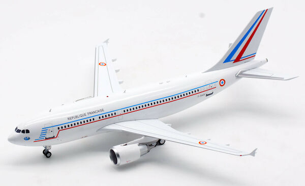 Airbus A310-300 French Air Force/ Armée de l'Air F-RADC With Stand IF310FAF0720