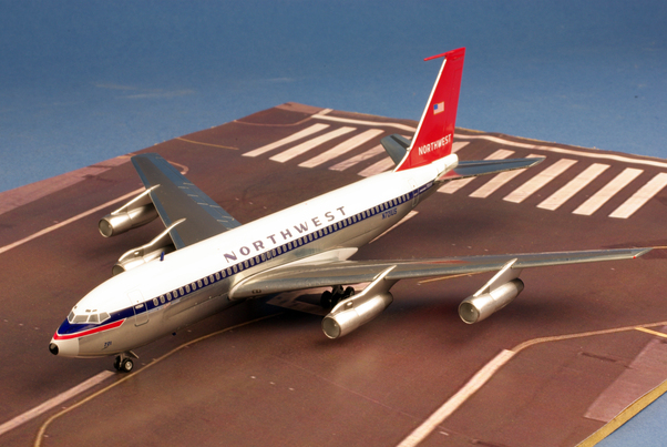 B720B (Northwest Airlines) N721US AC671A