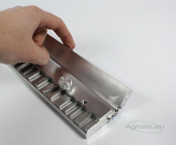 Bender (Hold and Fold) 150mm long ST017