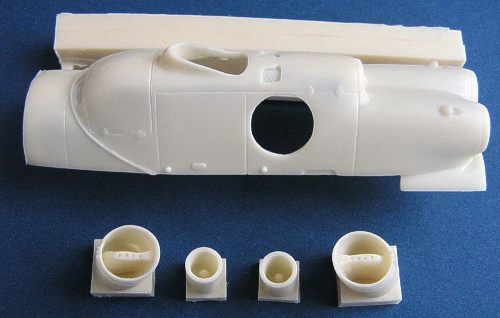 Mil Mi8/17 Hip Correct Engine Cowling (Hobby Boss) U72-97