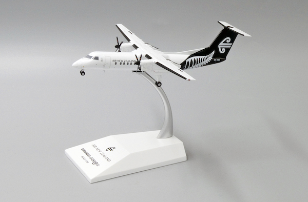 Bombardier Dash 8-Q300 Air New Zealand Link ZK-NES XX2273
