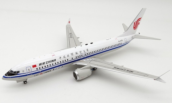 Boeing 737-8MAX Air China B-1178 With Stand IF737MAXCA001