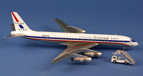 Douglas DC8-52 United Airlines N8065U +stair1 AC219473