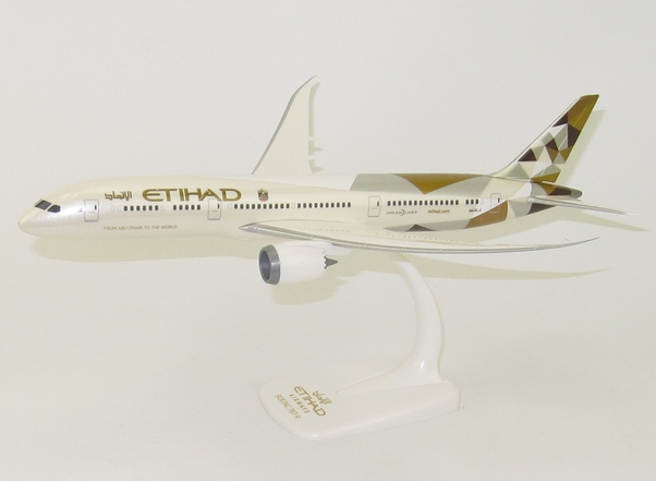 Boeing B787-9 Etihad Airways A6-BLA Official airline promo box. 710636