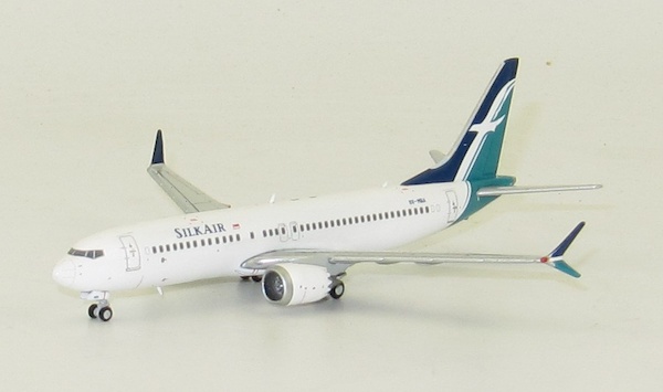 B737-8MAX (Silk Air) 9V-MBA With Antenna XX4026