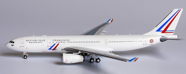 Airbus A330-200 French Air Force F-UJCS 61028