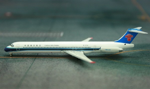 McDonnell Douglas MD82 China Southern B-2134 10948