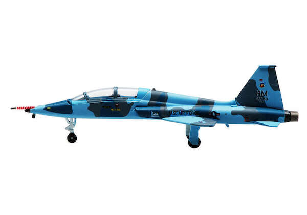 833rd AD 68-8138 Hogan Wings 7358 USAF 1:200 Holloman AFB T38B 