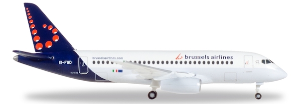 SSJ100 (Brussels Airlines) EI-FWD 530774