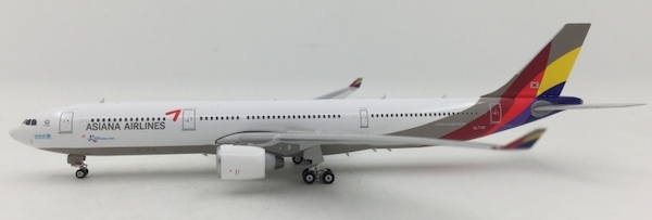 A330-300 (Asiana Airlines) HL7736 11526