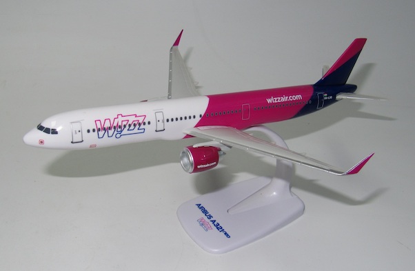 Airbus A321neo Wizz Air HA-LVO 221560