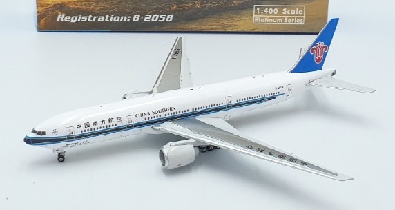 Boeing 777-200ER China Southern B-2058 11680