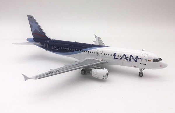Airbus A320 LAN Chile CC-BAR With Stand JP-320-LA-01LAN