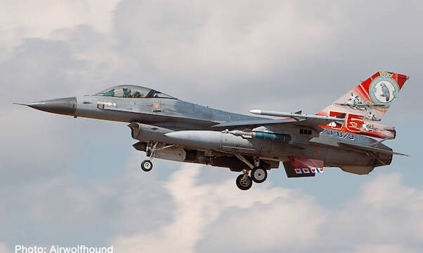 F16A Fighting Falcon KLU, Royal Netherlands Air Force 322 Squadron , Leeuwarden AB - 75th Anniversary J-879 570992
