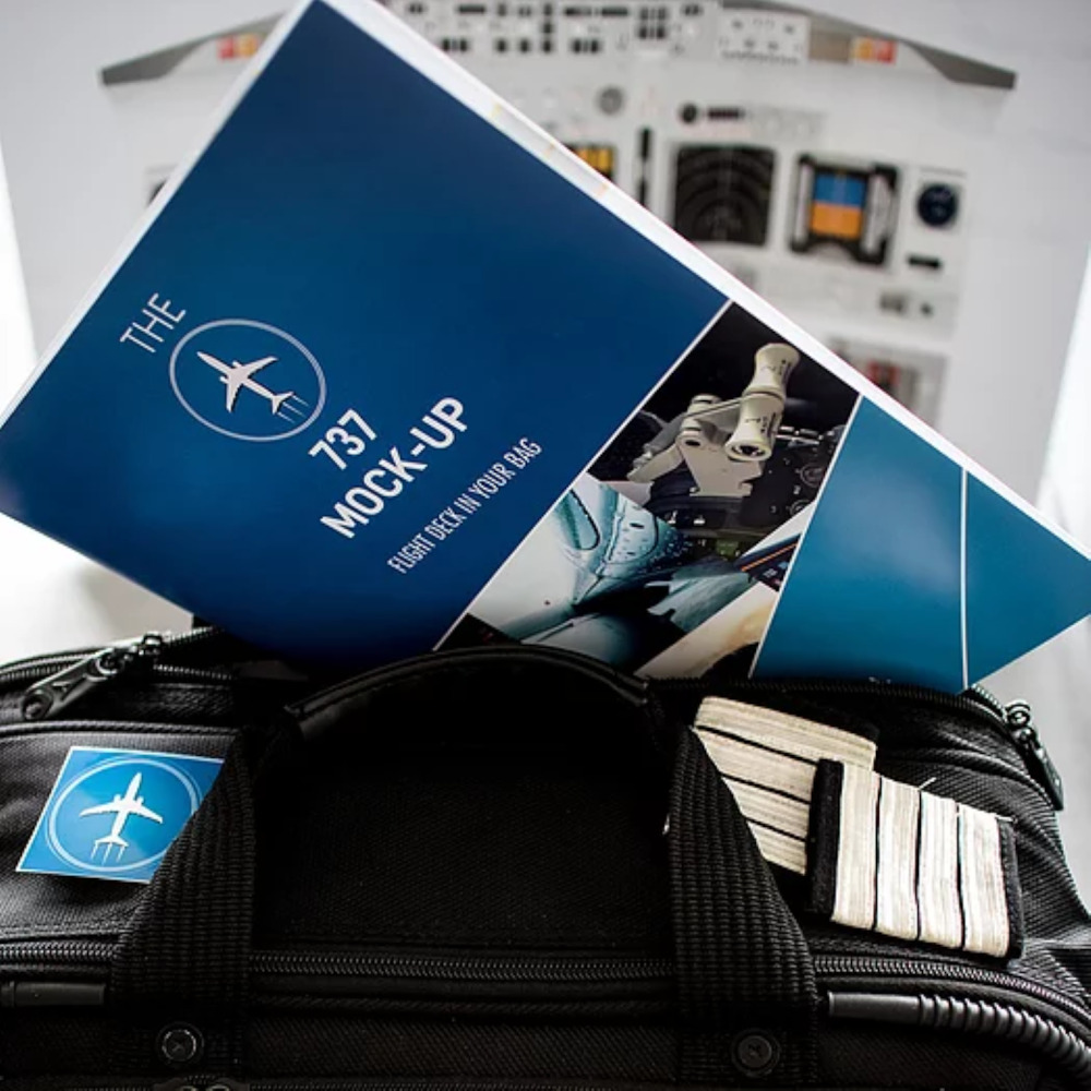 Download The 737 mock-up: Foldable flight deck in your bag
