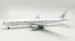 Boeing 777-300ER Singapore Airlines Star Alliance 9V-SWJ with stand