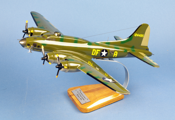 B-17F Flying Fortress “Memphis Belle” 324thBS / 91stBG, 8th AF VF010