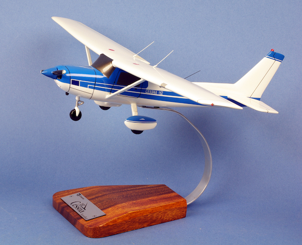 Cessna 150/152 Aerobat VF062