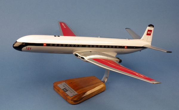 De Havilland DH106 Comet 4B British European Airways  G-ARGM  VF065