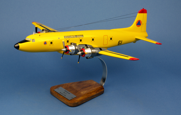 Douglas DC6B Pélican 61 Sécurité Civile F-ZBAC VF066