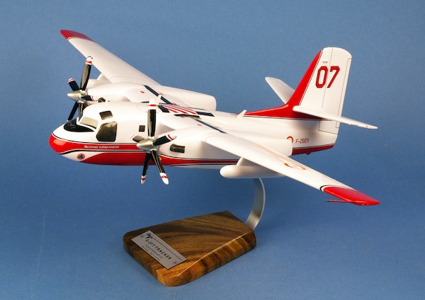 S-2T Tracker Turbo Firecat Sécurité Civile T07 F-ZBEY  VF095