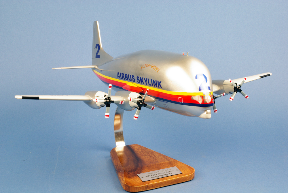Super Guppy Airbus 377SGT F-BTGV JC Wings LH2AIR298 Scale 1