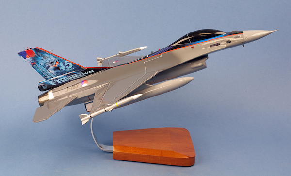 F16AM Fighting Falcon J-197, RNLAF, 2024 "Final Flight" Royal Netherlands Air Force VFS125