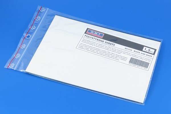 Polystyrene Plates  1,2mm (1x White, 1x Black)  QMT-801510