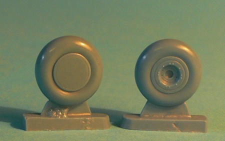 P40 Warhawk/Kittyhawk Wheels type 1 - without pattern 72011