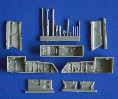 Mirage F1 Wheel bays and doors (Kitty Hawk)  RS006