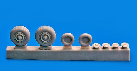 Mikoyan MiG23 wheel set (RV Aircraft) RESIM7210