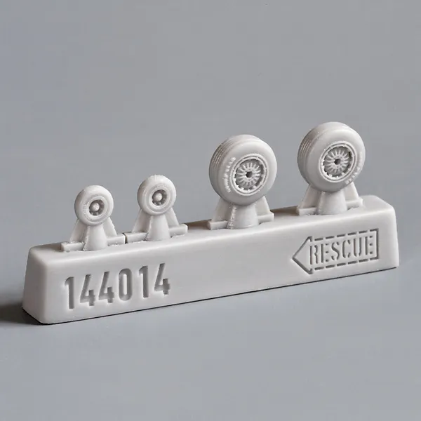F4 Phantom Wheels Set (Platz) res144014