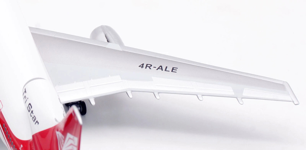 Retro Models RM10111 Lockheed L1011-385-1 Tristar Air Lanka 4R-UL