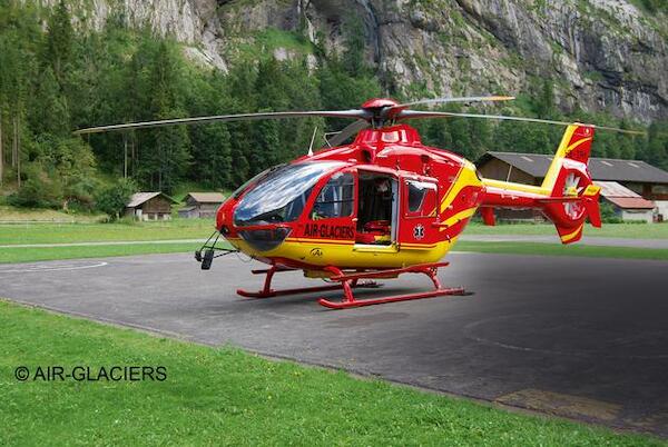 EC135 "Air Glaciers" 04986