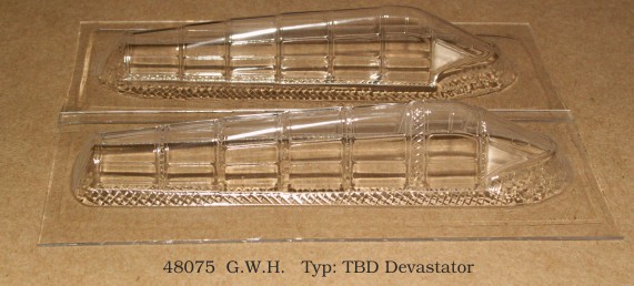 Canopy TBD Devastator (Great Wall) Two canopies enclosed rt48075
