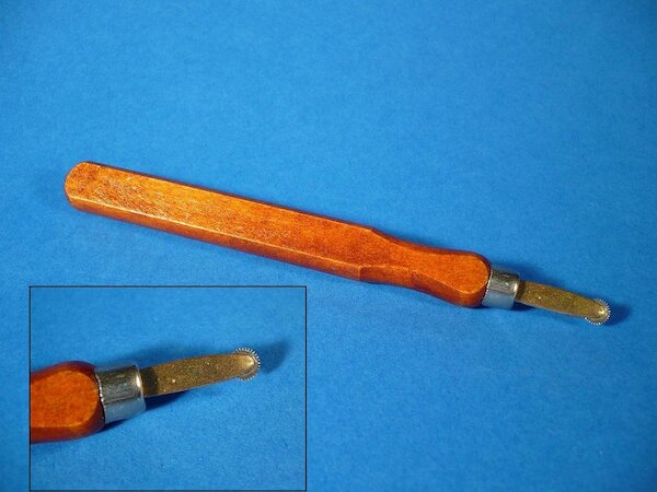 Riveter tool 1/32 SBS RIVETER