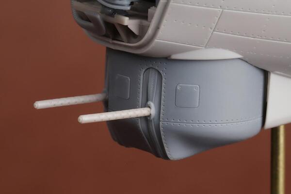 B-17G chin turret (Hong Kong Models) SBS48097