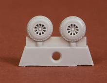 P51 Mustang wheel set (diamond tread)(Airfix)  SBS72044