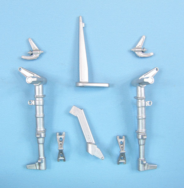 Spitfire MKIXc Landing gear legs (Airfix)  SAC24013