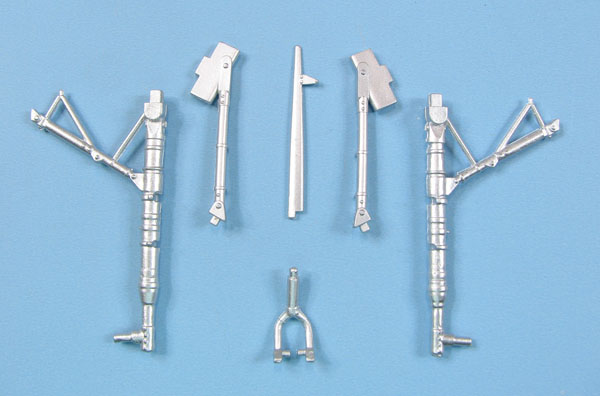 Hawker Hurricane MKI/II Landing gear legs (Trumpeter) SAC24014