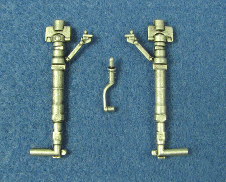 Curtiss P40 Warhawk landing Gear (Hasegawa) sac32024
