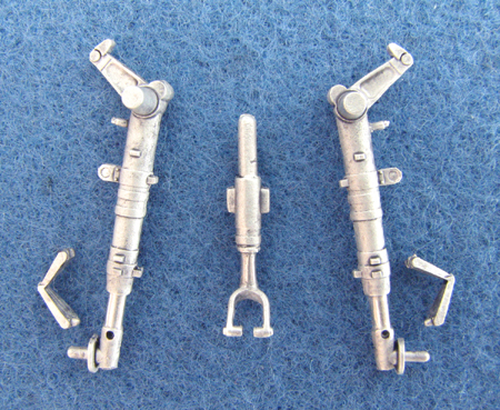 Spitfire Mk.VIII Landing Gear (replacement for 1/32 Tamiya)  sac32045